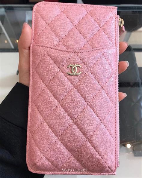 The Best Chanel Phone Cases Of This Year